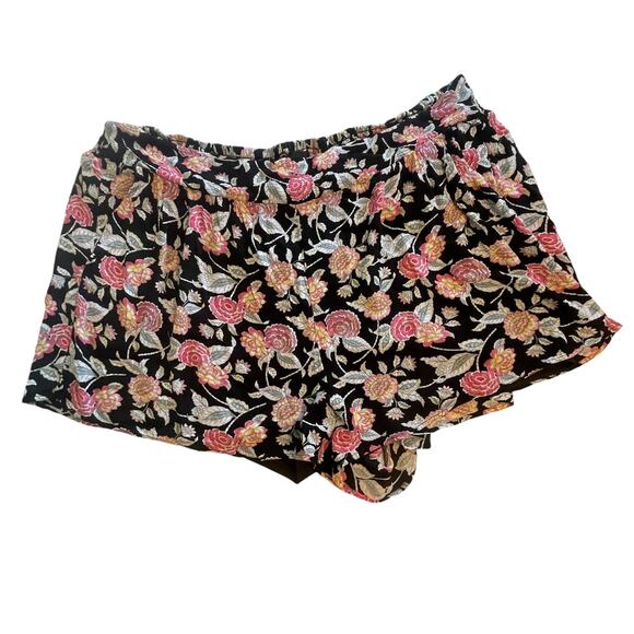 Torrid Floral High Waisted Shorts Womens Size 4X Black & Pink Pull On Casual - Picture 1 of 9